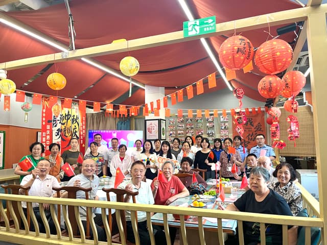 南通 如皋 蒲行社区共庆双节 月饼飘香邻里情